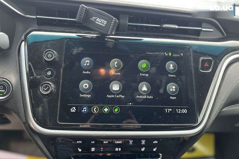 Chevrolet Bolt 2022 - фото 18