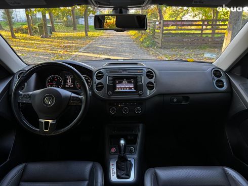 Volkswagen Tiguan 2016 черный - фото 30
