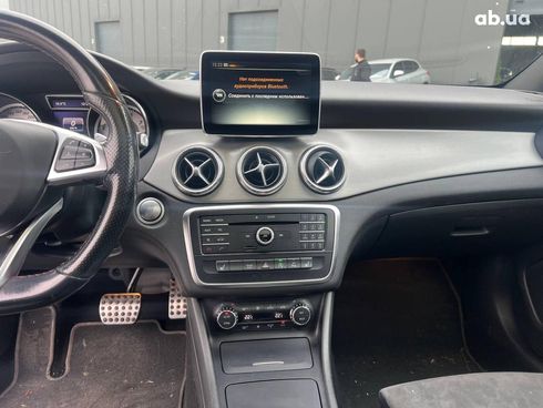 Mercedes-Benz CLA-Класс 2016 серый - фото 28