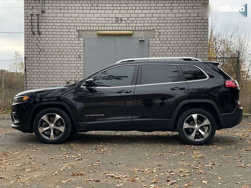 Jeep Cherokee 2019 - фото 12