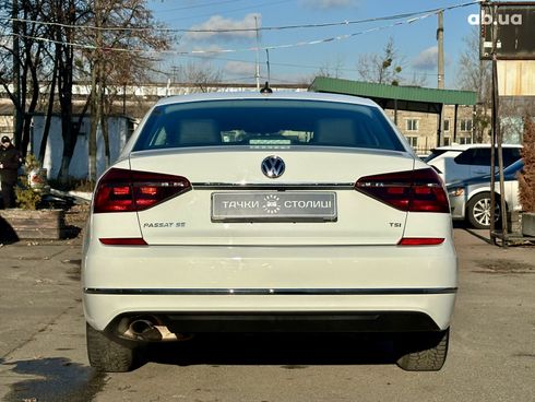 Volkswagen Passat 2018 белый - фото 4