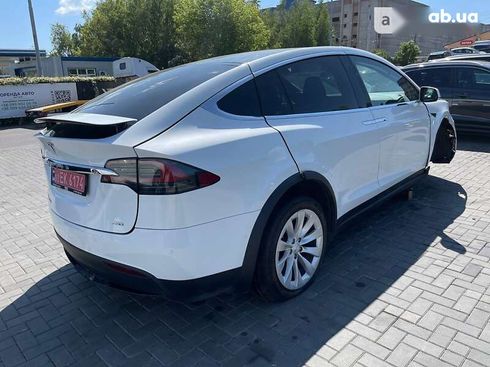 Tesla Model X 2018 - фото 3