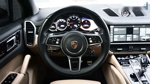 Porsche Cayenne 2018 - фото 25