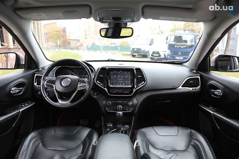Jeep Cherokee 2018 - фото 13