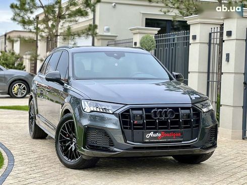 Audi SQ7 2021 - фото 19
