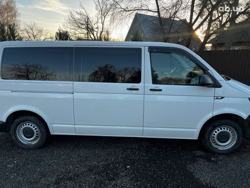 Volkswagen Transporter 2017 белый - фото 16