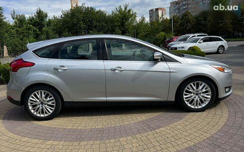 Ford Focus 2015 - фото 8