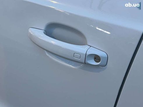 Audi Q3 2017 - фото 15