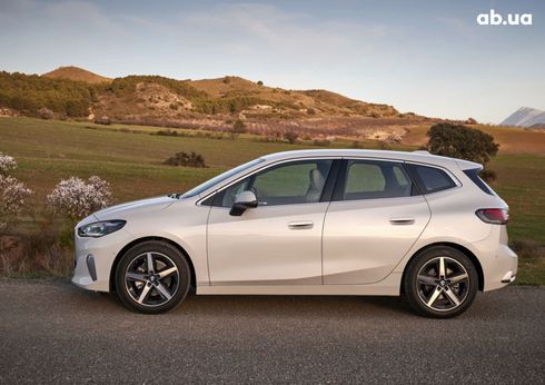 BMW 2 серия Active Tourer 2022 - фото 3