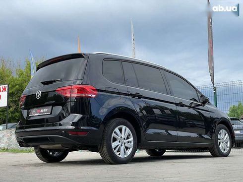 Volkswagen Touran 2020 - фото 16