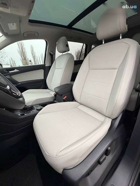 Volkswagen Tiguan 2020 - фото 14