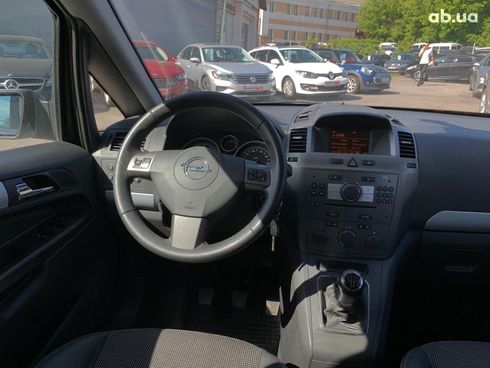 Opel Zafira 2007 серый - фото 30