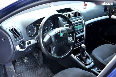 Skoda Octavia 2010 - фото 16