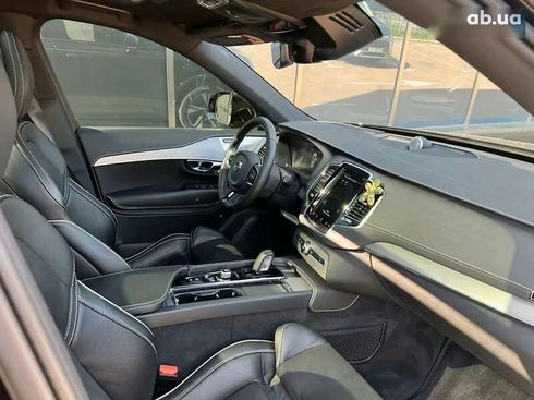 Volvo XC90 2020 - фото 30