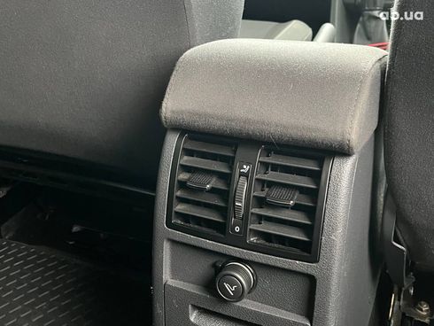 Volkswagen Caddy 2014 черный - фото 9