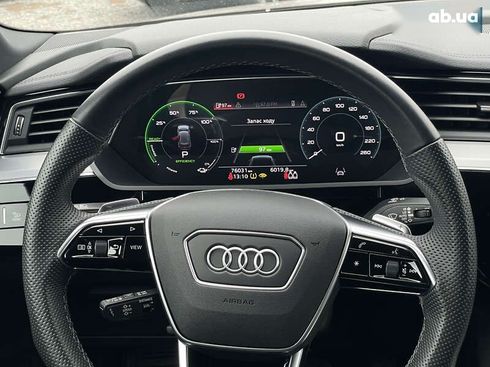 Audi E-Tron 2022 - фото 25