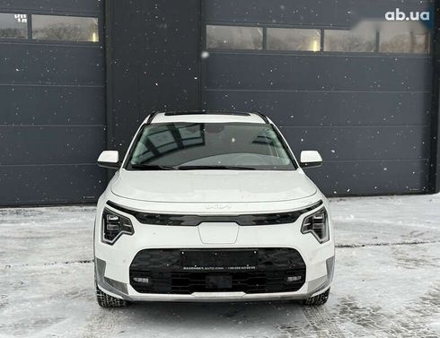 Kia Niro 2023 - фото 2