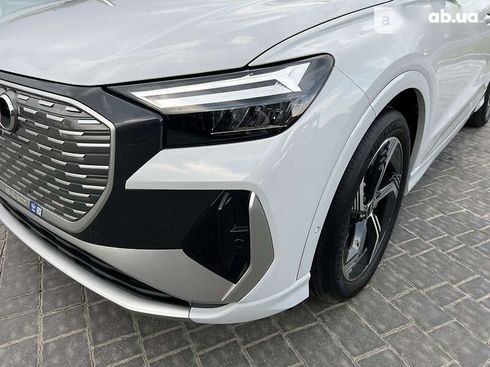 Audi Q4 e-tron 2023 - фото 8