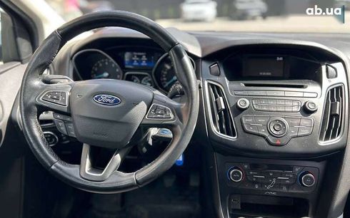 Ford Focus 2016 - фото 11