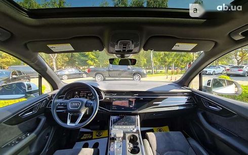 Audi Q7 2020 - фото 11