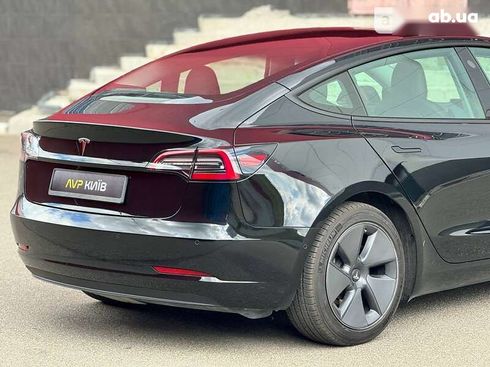 Tesla Model 3 2021 - фото 18