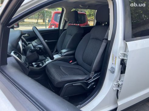 Dodge Journey 2018 белый - фото 3