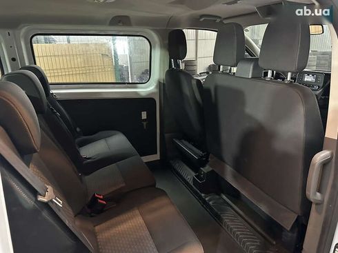 Ford Tourneo Custom 2021 - фото 12