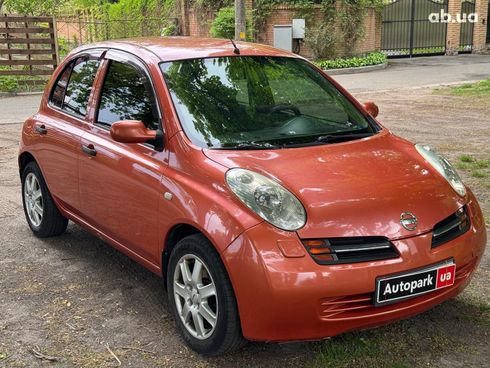 Nissan Micra 2004 оранжевый - фото 3