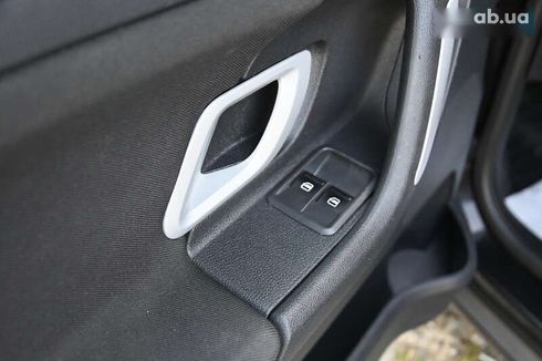 Skoda Fabia 2009 - фото 16
