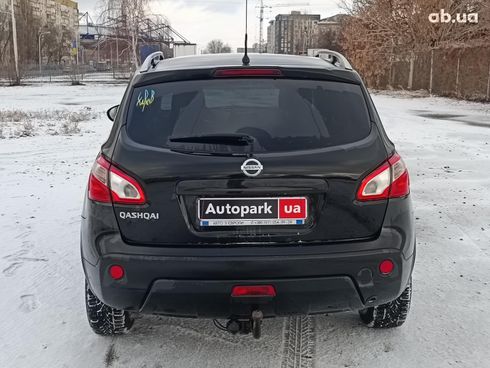 Nissan Qashqai 2012 черный - фото 5