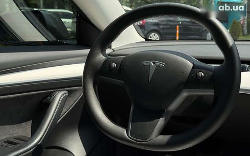 Tesla Model 3 2022 - фото 15