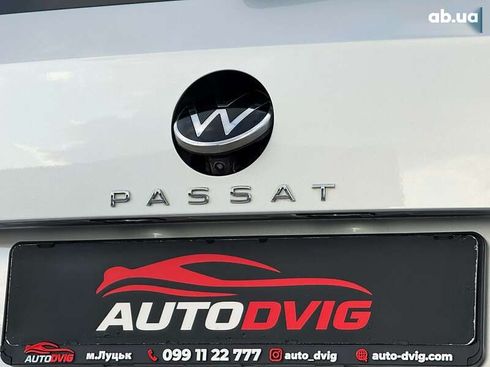 Volkswagen Passat 2021 - фото 25