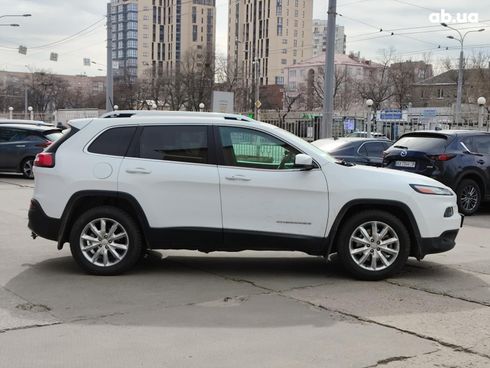 Jeep Cherokee 2017 белый - фото 11