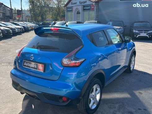 Nissan Juke 2019 синий - фото 10