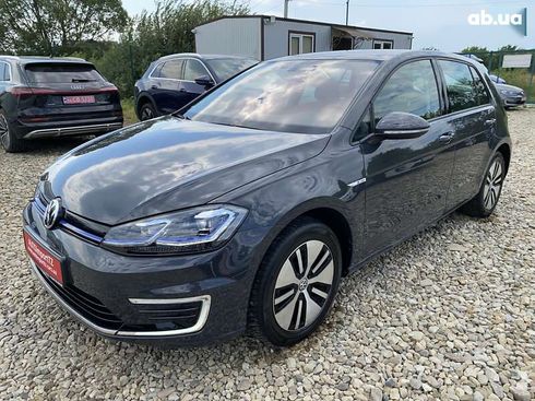 Volkswagen e-Golf 2020 - фото 6