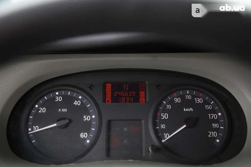 Renault Trafic 2009 - фото 12