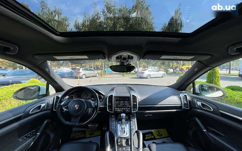 Porsche Cayenne 2011 - фото 20