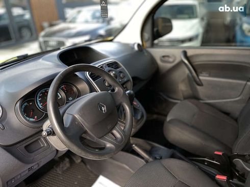 Renault Kangoo 2019 - фото 30
