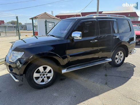 Mitsubishi Pajero 2008 - фото 2
