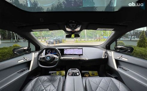 BMW iX 2022 - фото 18