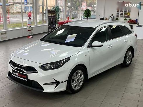 Kia Cee'd 2022 - фото 6