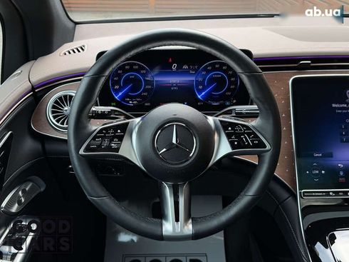 Mercedes-Benz EQE-Класс 2023 - фото 29
