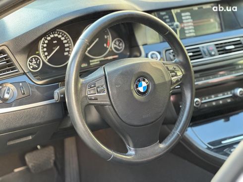 BMW 5 серия 2012 серый - фото 20