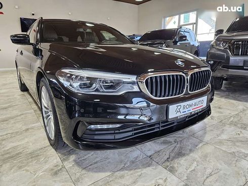 BMW 5 серия 2017 - фото 10