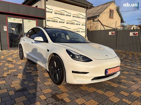 Tesla Model 3 2022 - фото 3