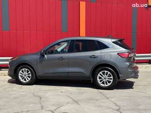 Ford Kuga 2021 - фото 17
