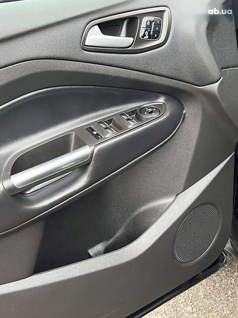 Ford Escape 2019 - фото 27