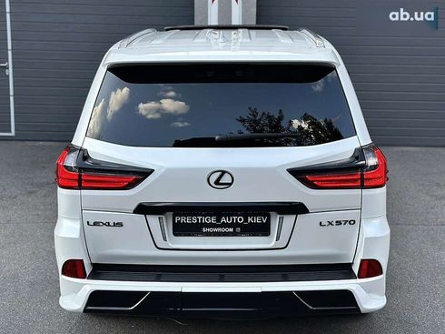 Lexus LX 2019 - фото 16