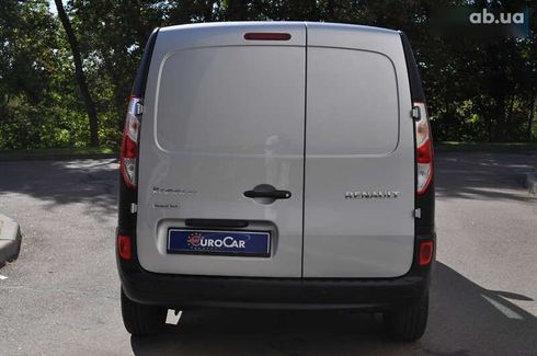 Renault Kangoo 2019 - фото 17