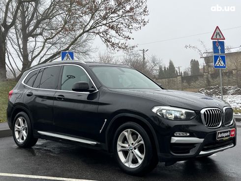 BMW X3 2018 черный - фото 3